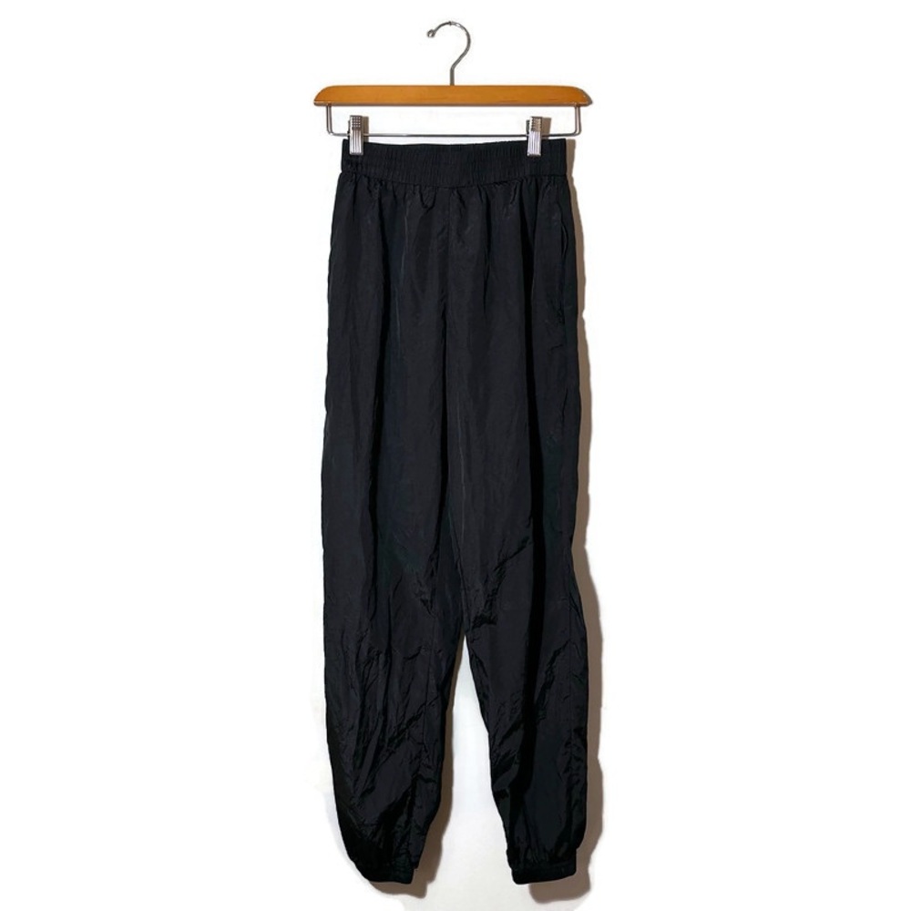 Urban Outfitters Women’s Black Parachute Cargo Jogger Pants Size XS
